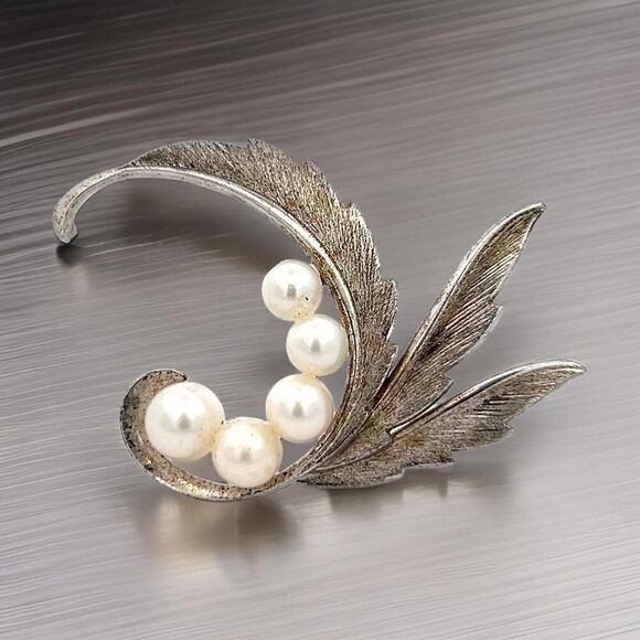 Mikimoto Estate Akoya Pearl Brooch Pin 5-7 mm Silver M410 - Picture 5 of 10